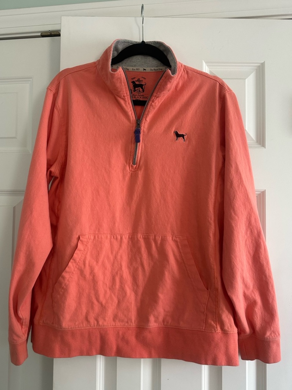 The Black Dog Men's Coral 1/4 Zip Pullover